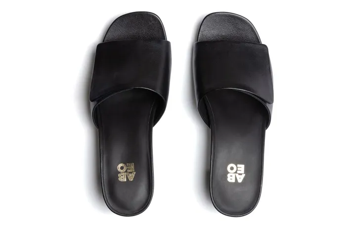 ABEO Footwear Avenue Slide Black Leather Women Dress