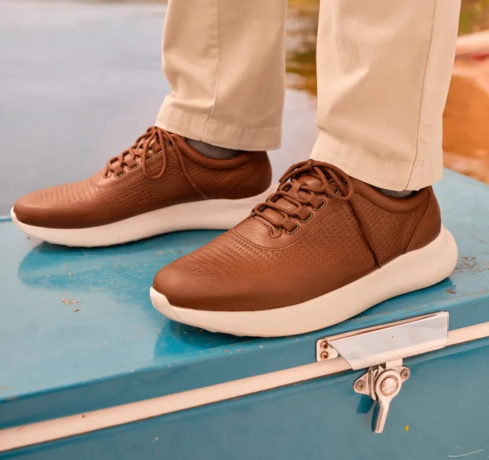 Amherst 20 Embossed UThroat Tan Full Grain LaceUps Johnston and Murphy Men