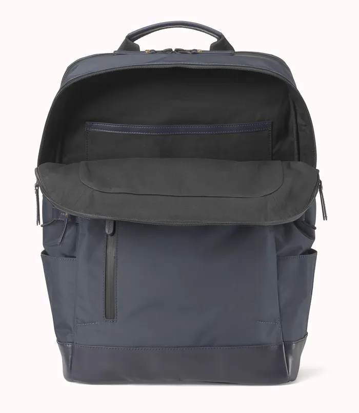 Backpacks and Briefcases Hudson Waterproof Backpack Navy Johnston and Murphy Men