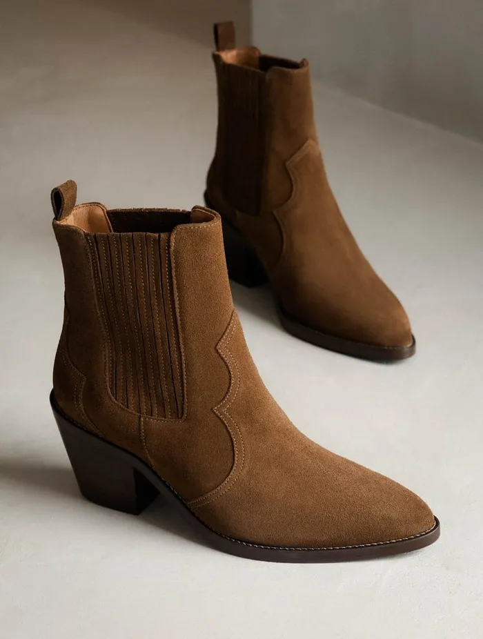 Dakota Rockies Brown Women Bobbies Ankle Boots