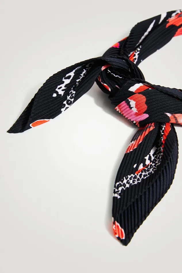 Desigual Square Pleated Kisses Foulard Women Scarves