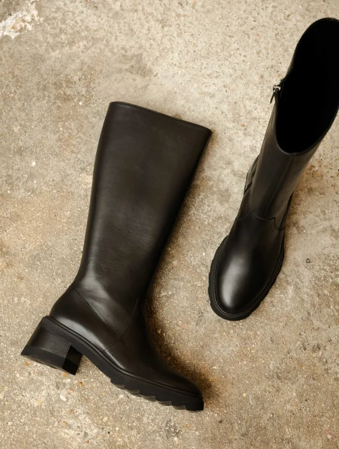 Enora Passion Black Women Bobbies Knee High Boots
