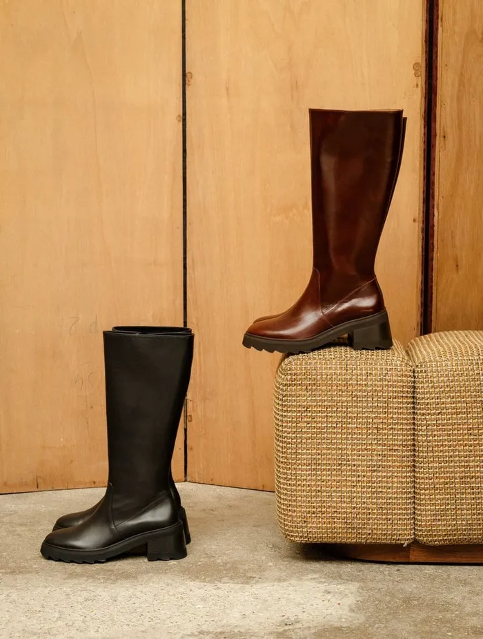 Enora Passion Black Women Bobbies Knee High Boots