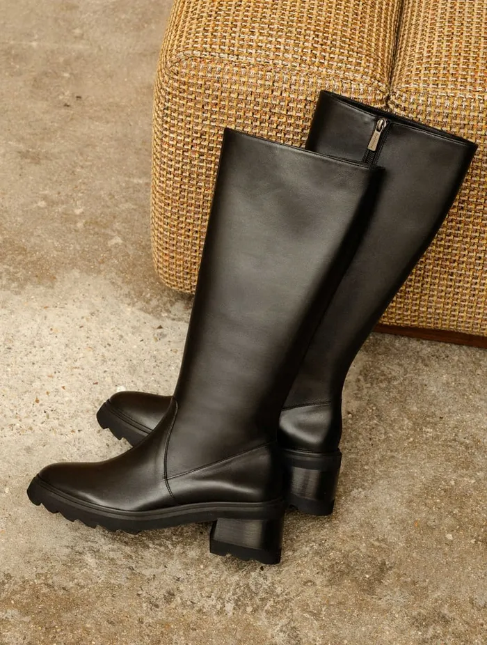 Enora Passion Black Women Bobbies Knee High Boots