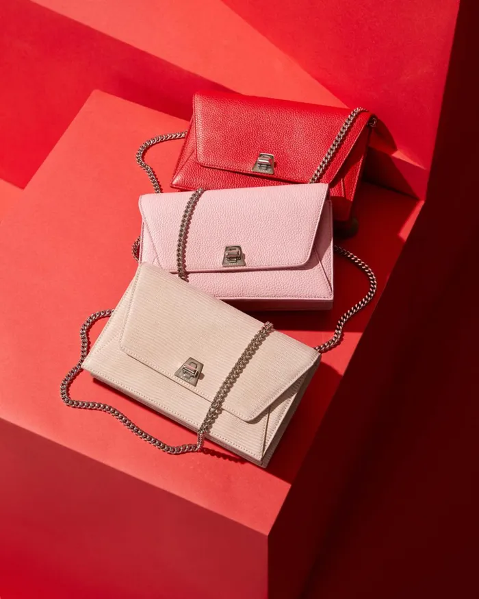 Envelope Bag In Calf Leather With Detachable Shoulder Chain Love Women Akris Clutches