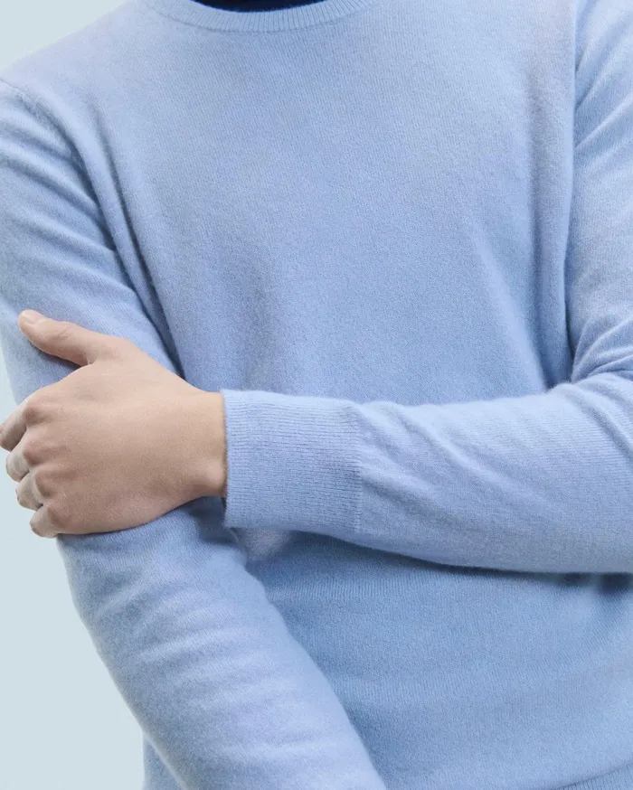 From Future Cashmere Sweaters Men Basic Crewneck Sweater Cloud Blue