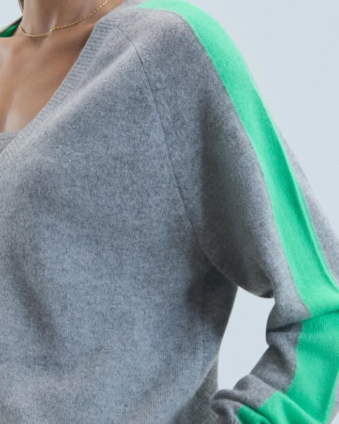 From Future Cashmere Sweaters Women Oversized VNeck Sweater With TwoTone Stripes Dark Heather Gray