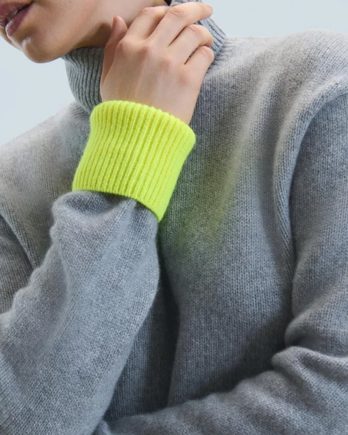 From Future Cashmere Sweaters Women Turtleneck Sweater Beige Moulin
