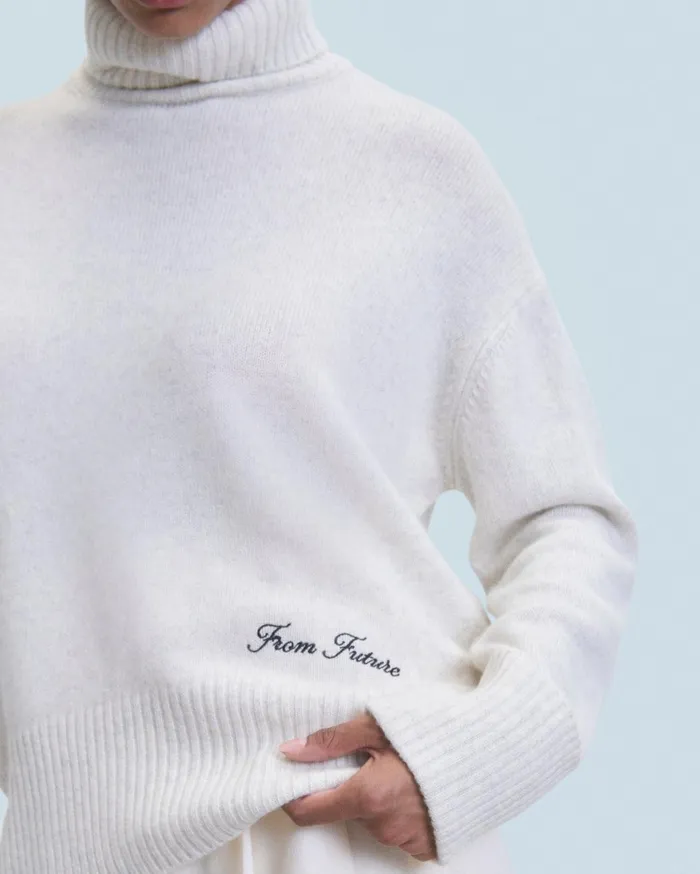 From Future Cashmere Sweaters Women Turtleneck Sweater Heathered Ecru