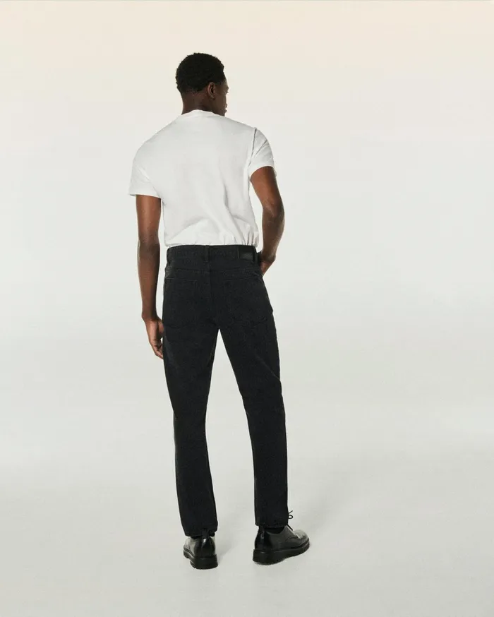 From Future Jeans Men Tapered Jackson Jeans Washed Black