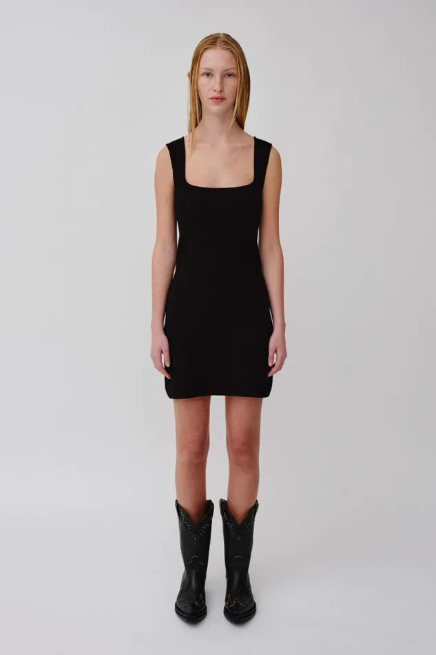 Gianna 8211 Black Women Won Hundred Dresses