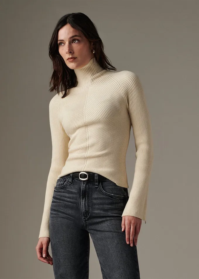 Joe8217s Jeans THE PALMER TURTLENECK Milk Women Tops