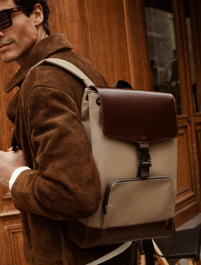 Kotor Moka Men Bobbies Backpacks