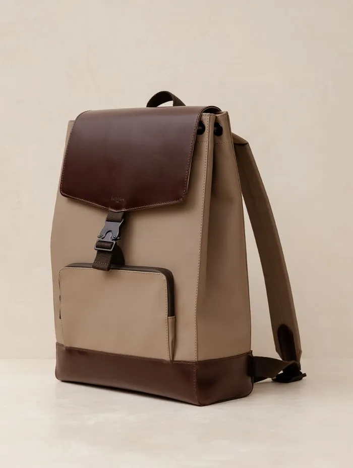 Kotor Moka Men Bobbies Backpacks Kotor Moka Men Bobbies Backpacks