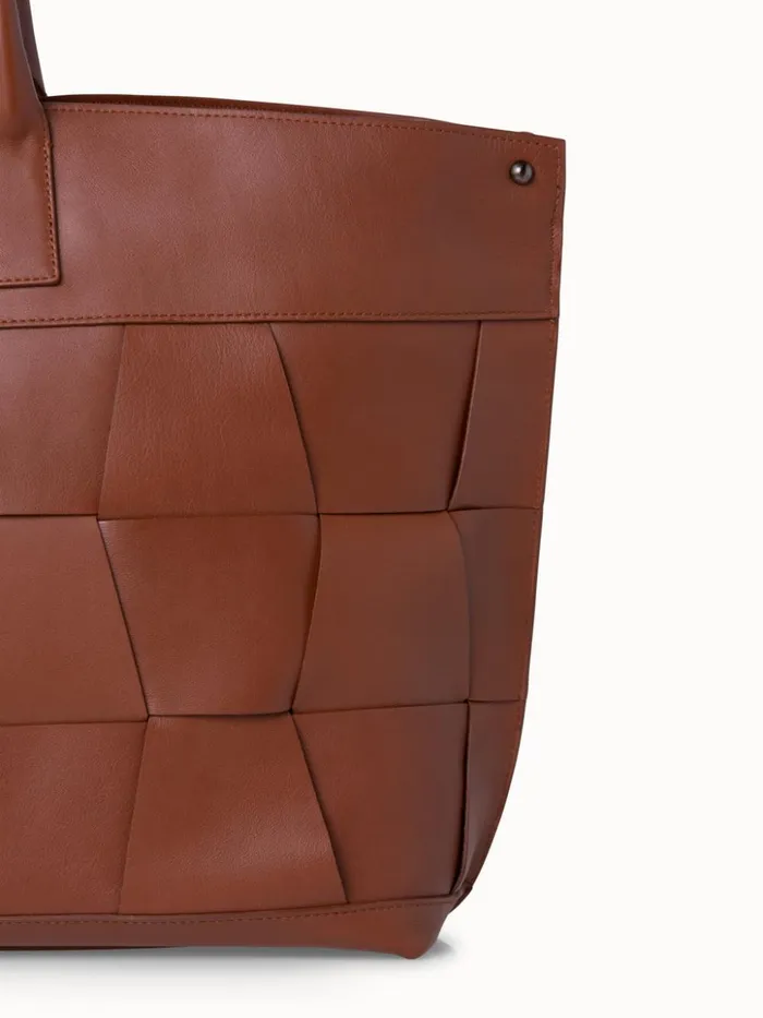Medium Ai Messenger Bag In Braided Leather Trapezoids Caramel Women Akris Tote Bags