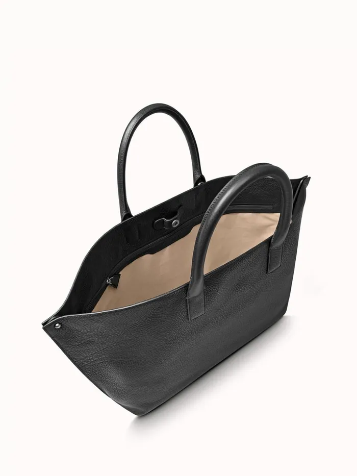 Medium Messenger Bag In Cervo Structured Nappa Leather Black Women Akris Crossbody Bags