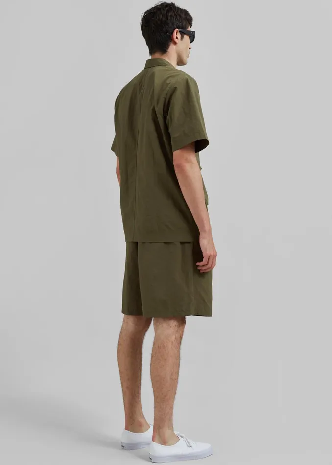 Men Axel Shirt 8211 Khaki The Frankie Shop Tops