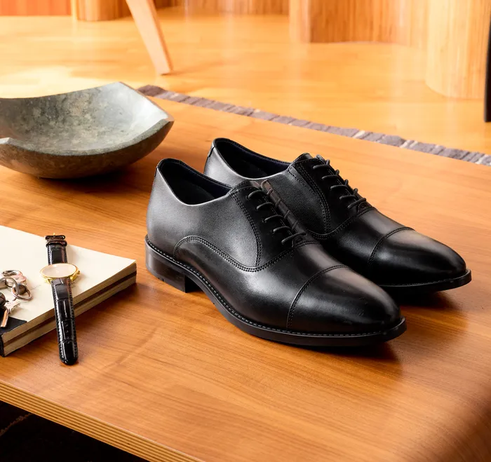 Men Johnston and Murphy Landry Cap Toe Black Full Grain LaceUps