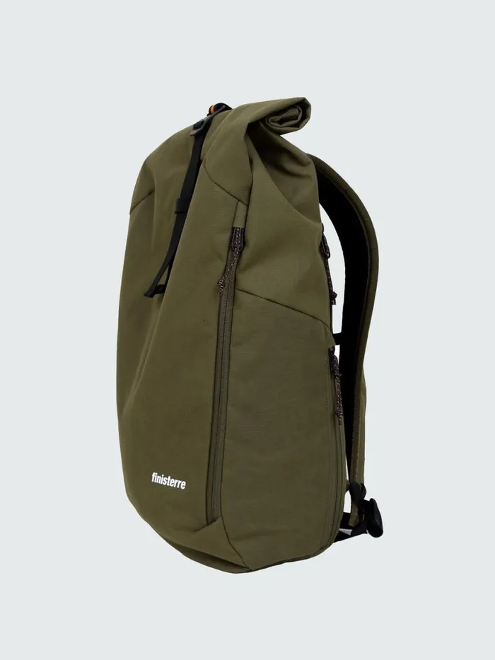 MenWomen Nautilus 23L Backpack Dark Olive Finisterre Bags