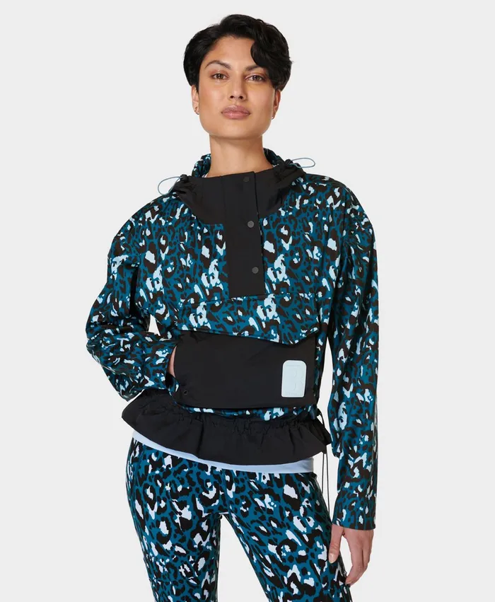 Merrell Ascend Whisper Anorak X Sweaty Betty Blue Brushstroke Leopardblack Women Outerwear