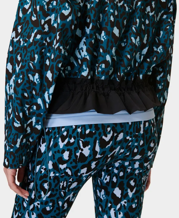 Merrell Ascend Whisper Anorak X Sweaty Betty Blue Brushstroke Leopardblack Women Outerwear