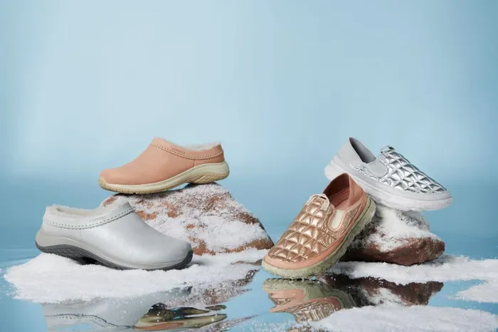 Merrell Encore Ice 5 Shine Rose Gold Women SlipOns