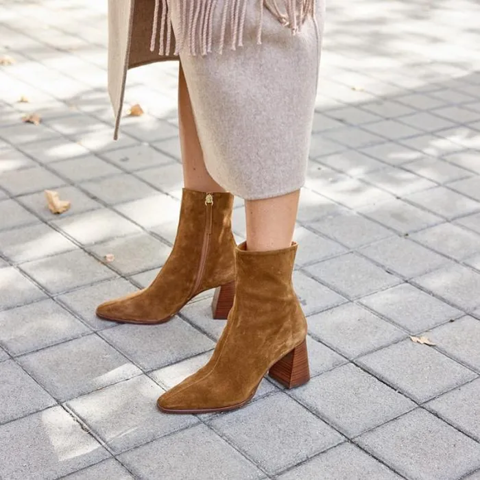 ngel Alarcn Boots And Booties Woman TRIMIA 8211 Ankle Boots With Pointed Toe Wide Heel And Zipper