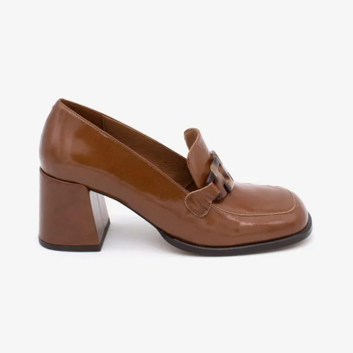 ngel Alarcn Moccasins Woman ACSAI 8211 Moccasin Shoes With Wide Heel And Carey Trim In Shiny Leather