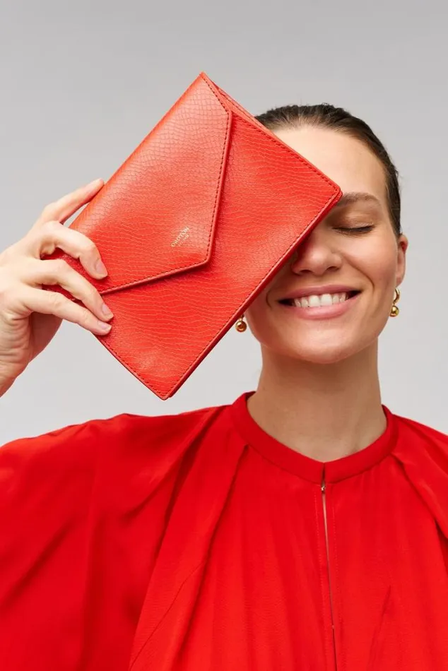 Oroton Clutches Mia Texture Clutch True Red 8211 Women
