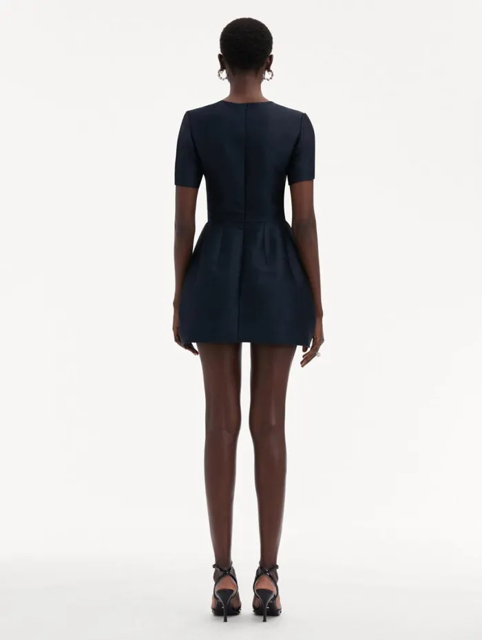 Oscar De La Renta Chrysanthemum Jacquard Short Sleeve Dress White Navy Women Dresses Oscar De La Renta Chrysanthemum Jacquard Short Sleeve Dress White Navy Women Dresses