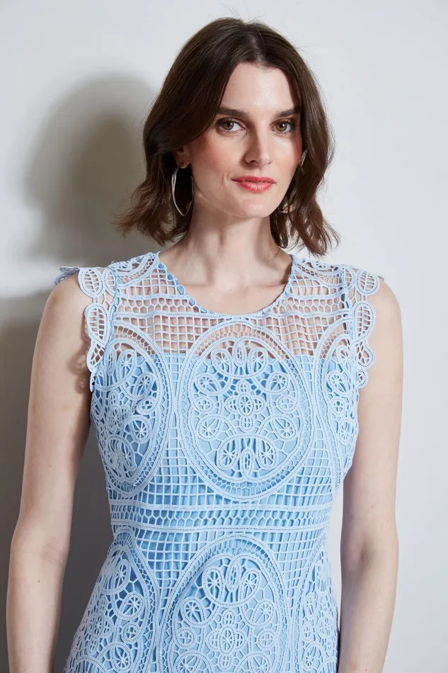 Outlet 8211 Women Dresses and Jumpsuits Elie Tahari Mosaic Lace Dress Pool Blue