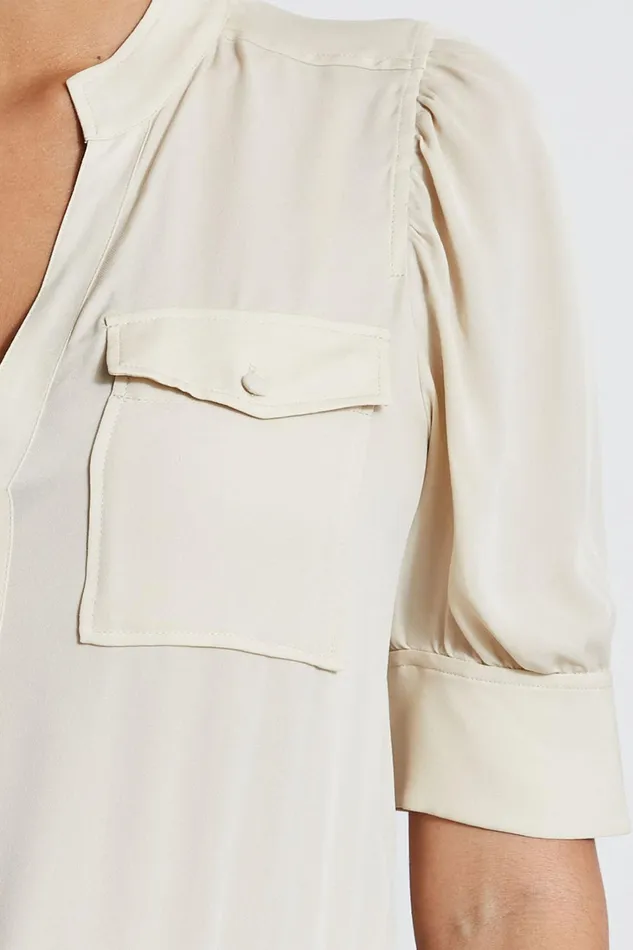 Outlet 8211 Women Tops Elie Tahari Short Sleeve Silk Utility Shirt Driftwood