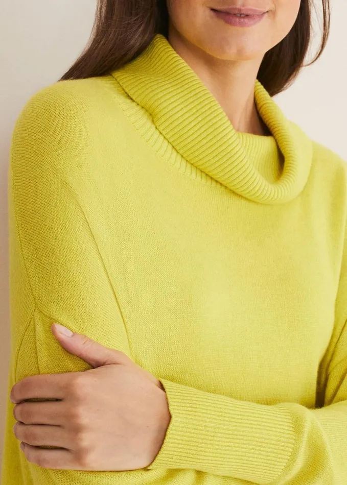 Phase Eight Maltia Asymmetric Hem Jumper Lime Women Knitwear
