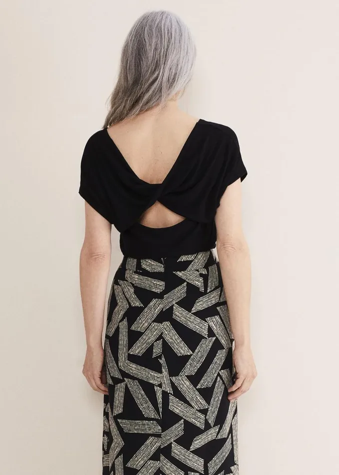 Phase Eight Neena Cowl Twist Back Tee Black Women Tops and TShirts