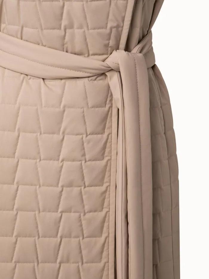 Quilted Trapezoid Long Gilet Craft Women Akris Coats
