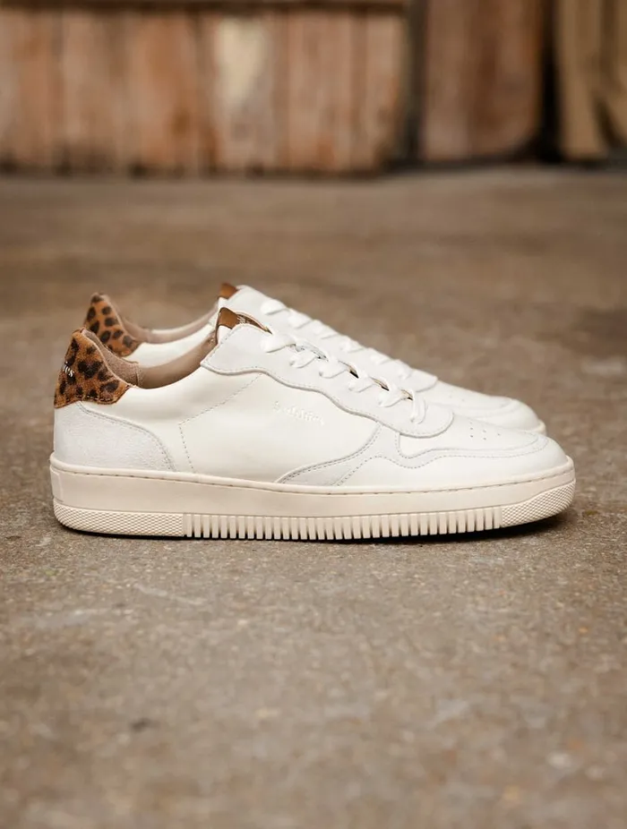 Scott Off White and Wild Leo Women Bobbies Sneakers Scott Off White and Wild Leo Women Bobbies Sneakers