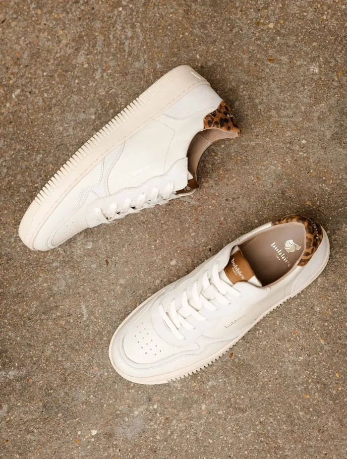 Scott Off White and Wild Leo Women Bobbies Sneakers Scott Off White and Wild Leo Women Bobbies Sneakers