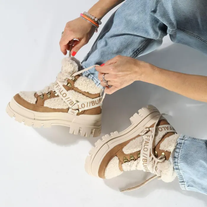 Shop Boots and AnkleBoots BUFFALO Aspha Com Mid Warm Beige