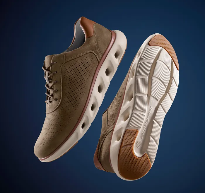 Sneakers Men Johnston and Murphy Reactivate UThroat Taupe Nubuck