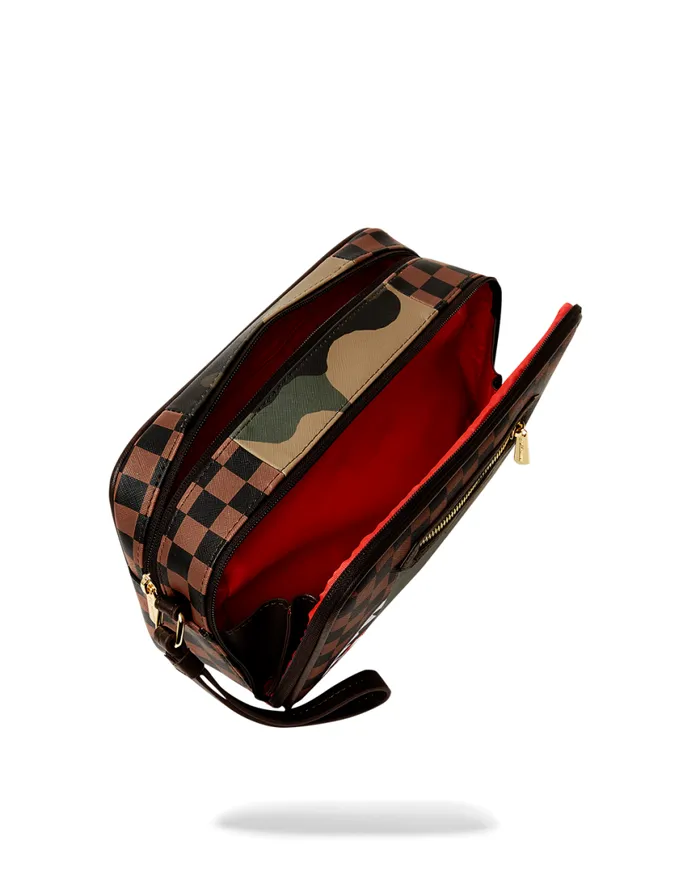 SPRAYGROUND Toiletries Aka Money Bags EXTERIOR GOLD ZIP POCKET SHARKS IN PARIS TOILETRY BRICKSIDE BAG 8211 Universal SPRAYGROUND Toiletries Aka Money Bags EXTERIOR GOLD ZIP POCKET SHARKS IN PARIS TOILETRY BRICKSIDE BAG 8211 Universal