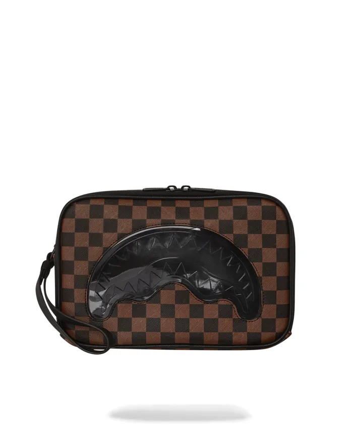 SPRAYGROUND Toiletries Aka Money Bags SHARKS IN PARIS CLEAR FOR TAKEOFF TOILETRY BAG 8211 Universal SPRAYGROUND Toiletries Aka Money Bags SHARKS IN PARIS CLEAR FOR TAKEOFF TOILETRY BAG 8211 Universal