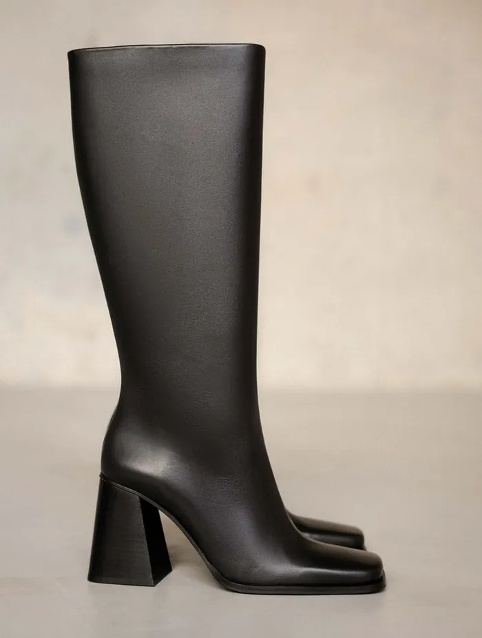 Tamar Passion Black Women Bobbies Knee High Boots