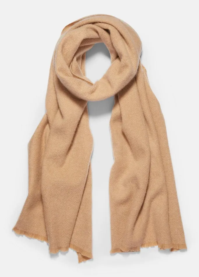 Vince Scarves Hats and Gloves Men Herringbone Cashmere Scarf Camel