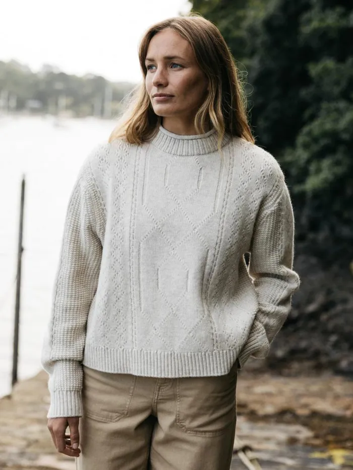 Women Berneray Cable Crew Jumper Pebble Grey Finisterre Knitwear
