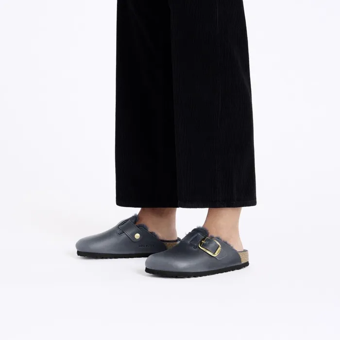Women Birkenstock Clogs Boston Big Buckle Shearling Midnight