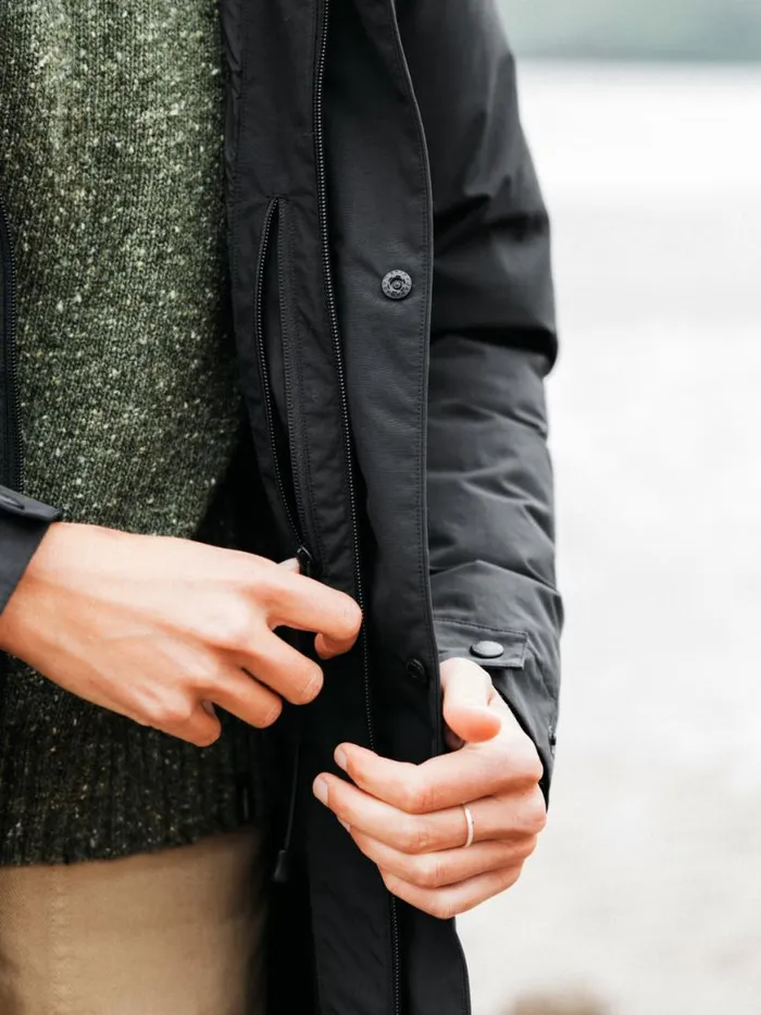 Women Caelus Waterproof Parka Black Finisterre Jackets Coats and Gilets
