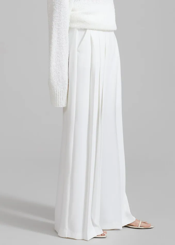 Women Dillon Pleated Pants 8211 White The Frankie Shop Bottoms