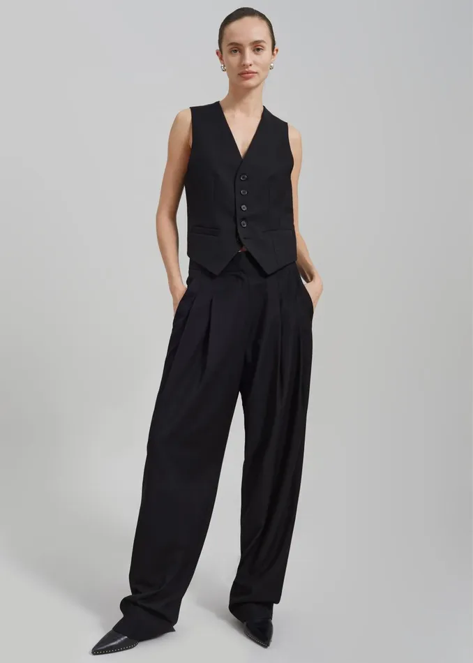 Women Gelso Waistcoat 8211 Black The Frankie Shop Outerwear