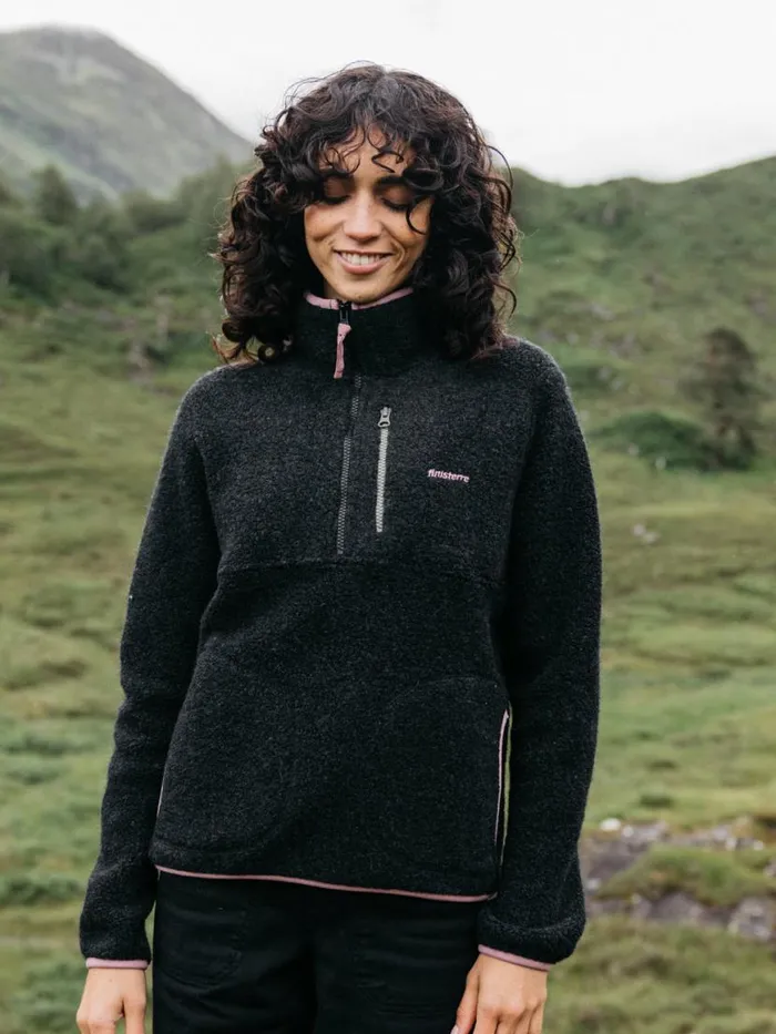 Women Hegen 14 Zip Wool Fleece Raven Black Finisterre Fleece
