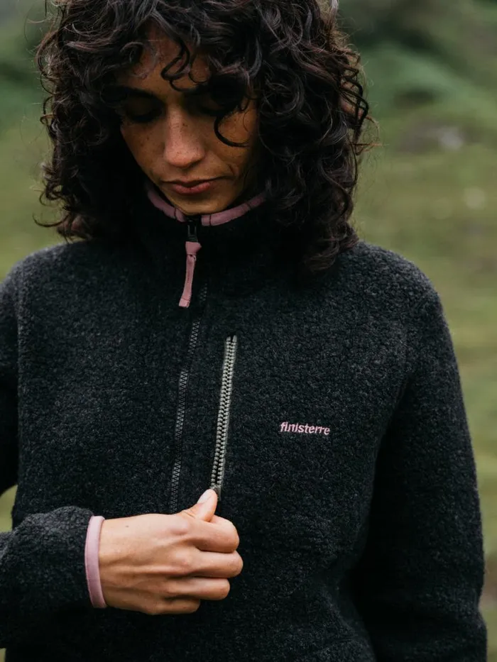Women Hegen 14 Zip Wool Fleece Raven Black Finisterre Fleece